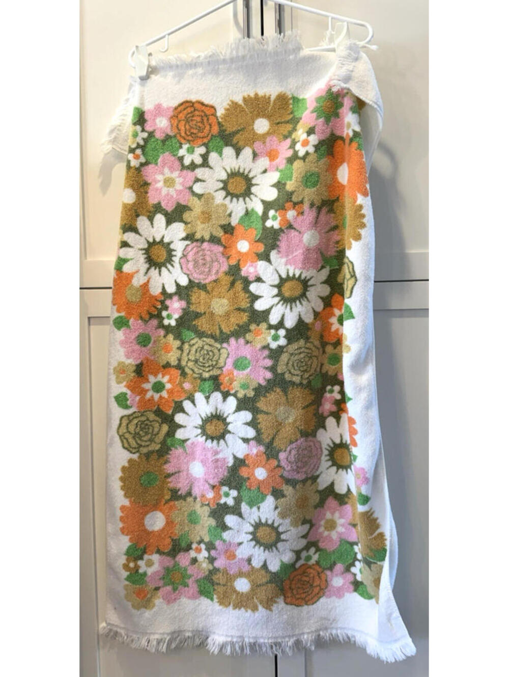 Vtg MCM Drylon Pink Orange Brown Floral Flower Pattern Fringe Bath Towel Sears